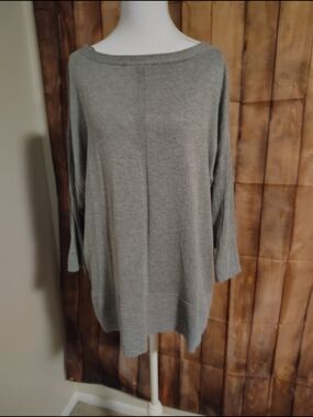 XL Cyrus Heather Gray Light-weight Ribbed Knit Sweater
